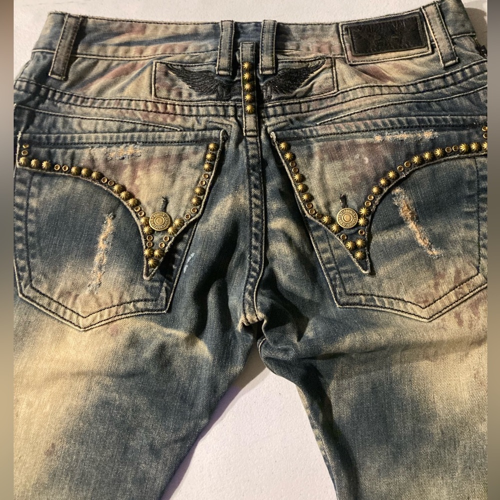 SOLD! Rare vintage Robin’s jeans size 32 waist…just look at them sparkles! 😱